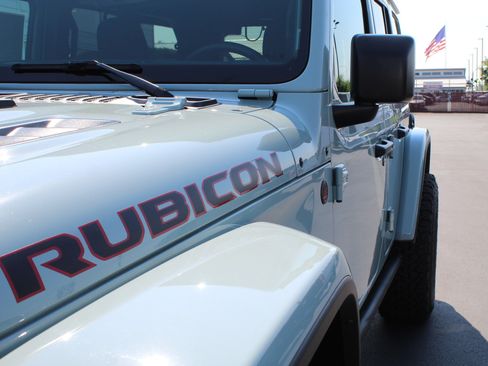 Used 2023 Jeep Wrangler Unlimited Rubicon w/ Cold Weather Group image 12