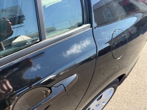 Used 2011 Honda Civic LX image 22