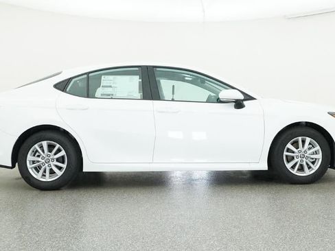 New 2026 Toyota Camry LE FWD image 27