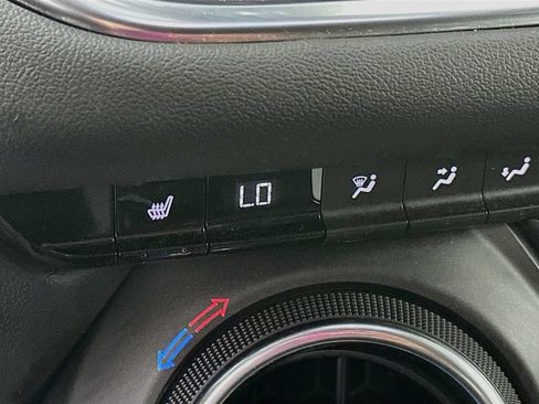 Used 2023 Chevrolet Blazer LT w/ Convenience Package FWD image 27