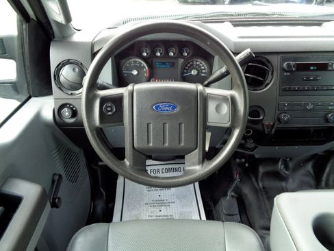 Used 2013 Ford F250 XL image 32
