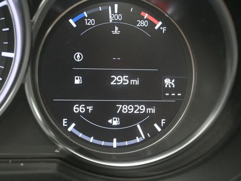 Used 2018 MAZDA CX-9 Signature AWD/4WD image 17