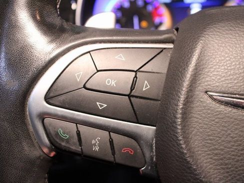 Used 2016 Chrysler 200 C w/ Sun & Sound Group image 14