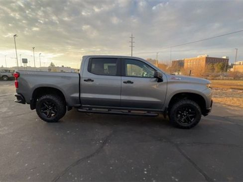 Used 2020 Chevrolet Silverado 1500 LT Trail Boss image 9
