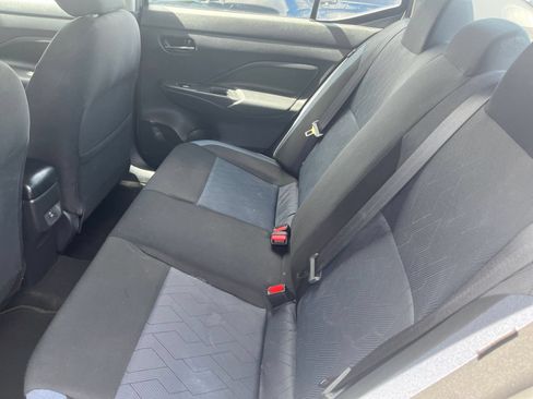 Used 2025 Nissan Versa SV FWD image 22