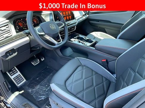New 2025 Volkswagen Atlas Peak Edition SE AWD/4WD image 14