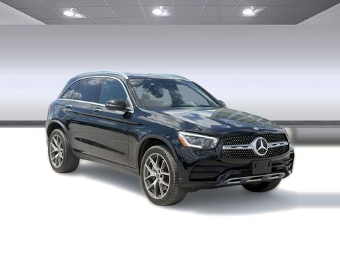 Used 2022 Mercedes-Benz GLC 300 4MATIC image 7
