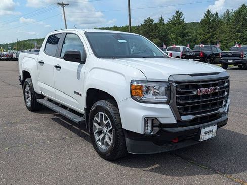 Used 2021 GMC Canyon AT4 w/ Driver Alert Package AWD/4WD image 3