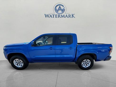 Certified 2024 Nissan Frontier SV AWD/4WD image 2