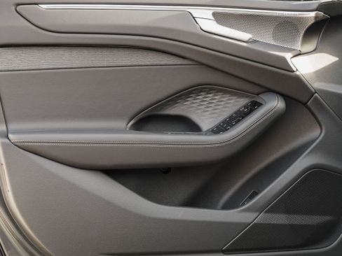 New 2026 Audi A6 Premium Plus image 23