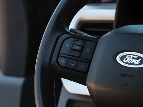 Used 2023 Ford F250 XL w/ 360-Degree Camera Package image 25