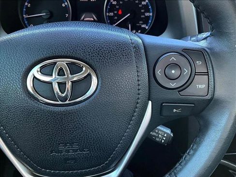 Used 2017 Toyota RAV4 XLE image 21