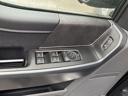 Used 2024 Ford F150 XLT w/ Mobile Office Package image 20