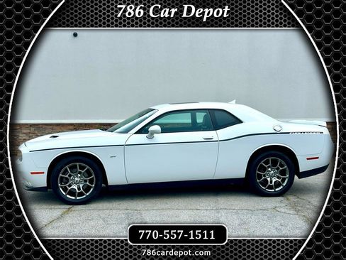 Used 2017 Dodge Challenger GT w/ Driver Convenience Group AWD/4WD image 1