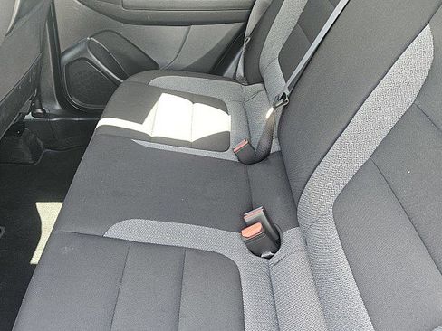Used 2025 Chevrolet TrailBlazer LT FWD image 8