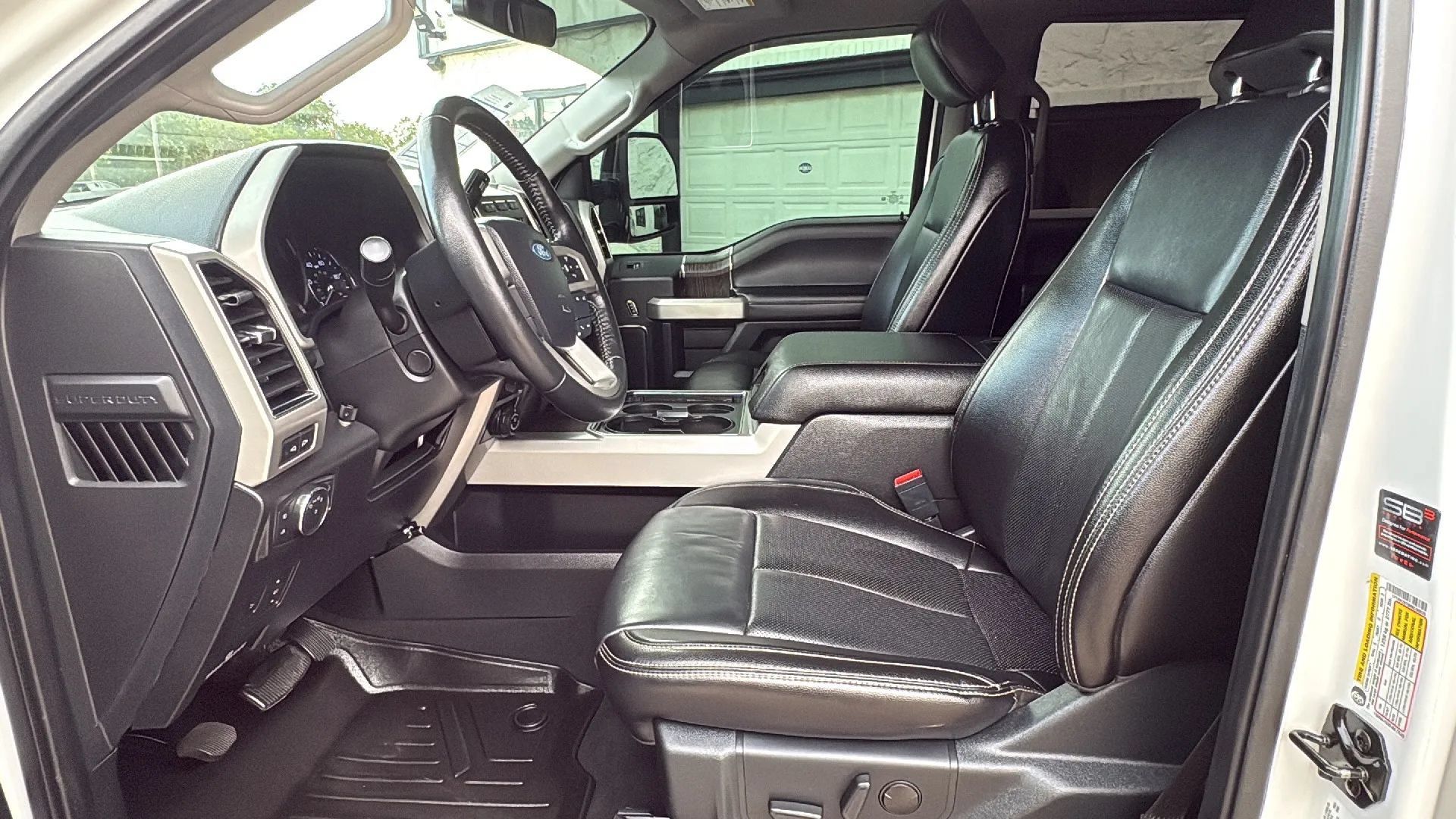 Used 2021 Ford F250 Lariat AWD/4WD image 6