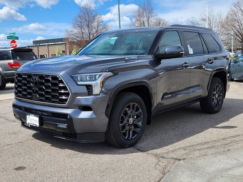 New 2026 Toyota Sequoia Platinum image 3