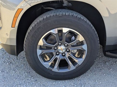 New 2026 Chevrolet Tahoe LS image 7