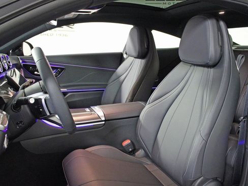 Used 2025 Mercedes-Benz CLE 300 4MATIC Coupe image 12