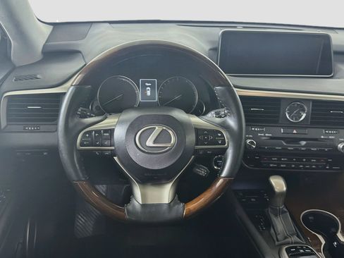 Used 2019 Lexus RX 450h AWD image 17