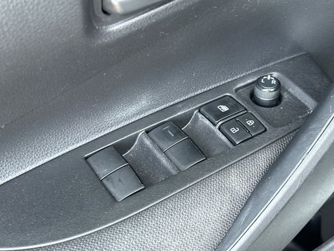 Used 2024 Toyota Corolla LE FWD image 13