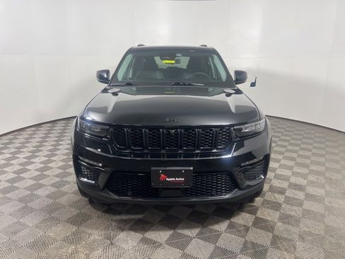 Certified 2023 Jeep Grand Cherokee Limited w/ Luxury Tech Group II image 2