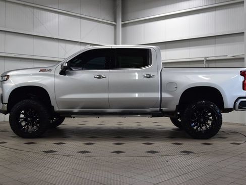 Used 2019 Chevrolet Silverado 1500 LTZ w/ LTZ Premium Package AWD/4WD image 4