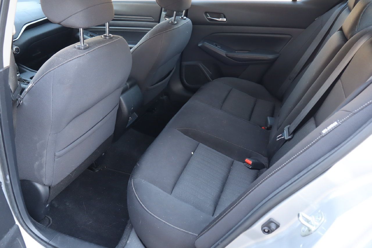Used 2019 Nissan Altima 2.5 S FWD image 5