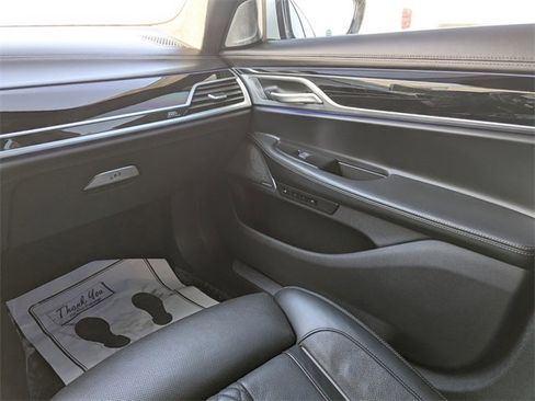 Used 2020 BMW ALPINA B7 xDrive image 18