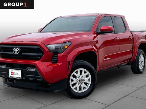 Certified 2026 Toyota Tacoma SR5 AWD/4WD image 1
