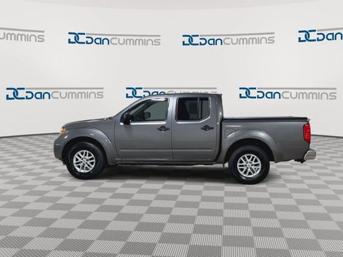 Used 2019 Nissan Frontier SV RWD image 5