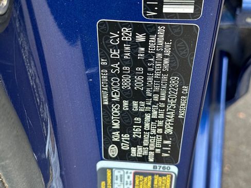 Used 2017 Kia Forte LX FWD image 30