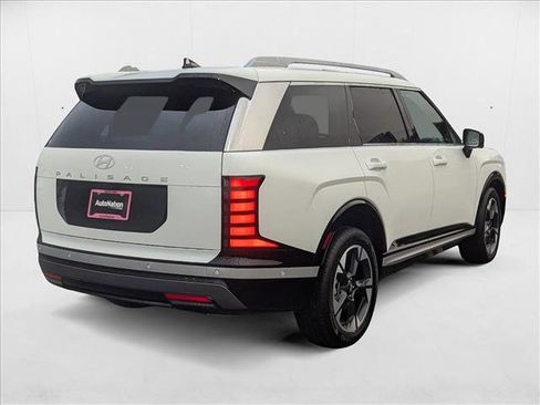 New 2026 Hyundai Palisade Limited image 2