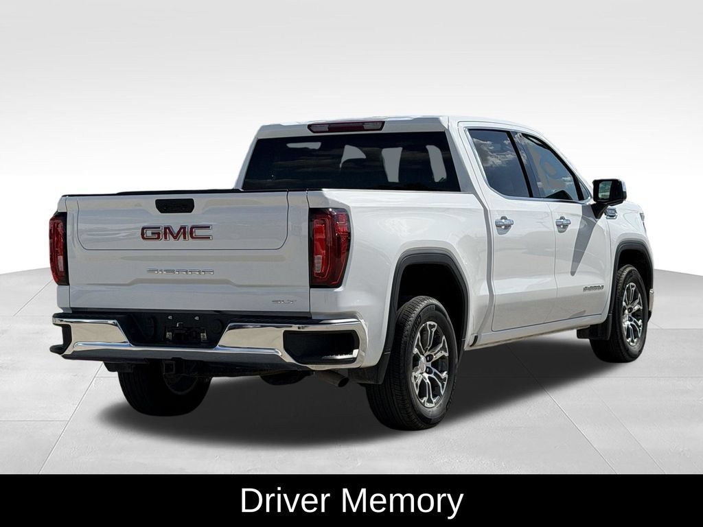 Used 2026 GMC Sierra 1500 SLT RWD image 10