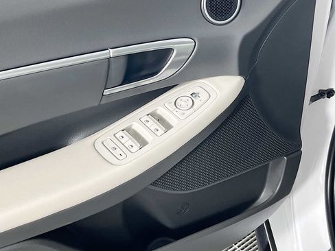 Certified 2023 Hyundai Sonata SEL w/ Cargo Package image 19