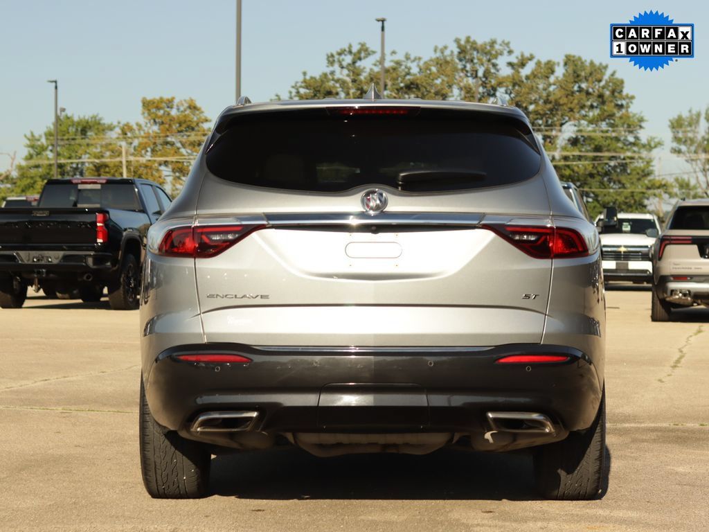 Used 2023 Buick Enclave Essence w/ Sport Touring Edition FWD image 6