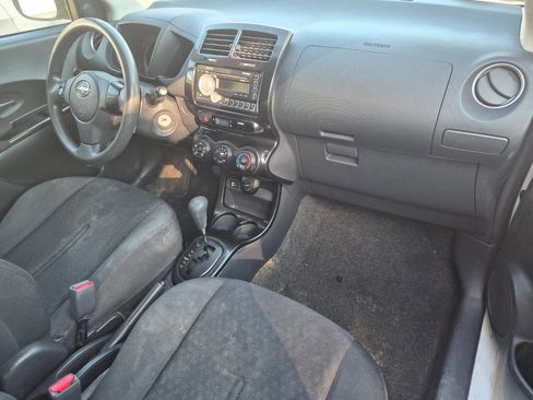 Used 2010 Scion xD image 8