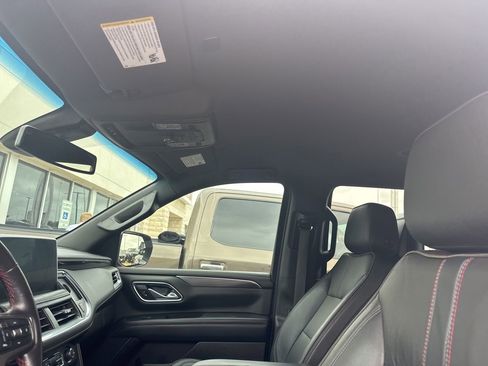 Used 2021 Chevrolet Tahoe RST w/ Luxury Package RWD image 9