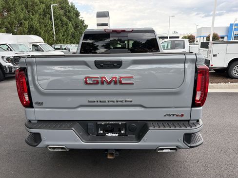 Used 2025 GMC Sierra 1500 AT4 w/ AT4 Premium Package AWD/4WD image 9