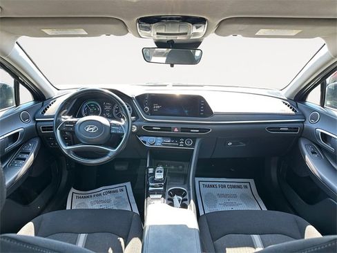 Used 2023 Hyundai Sonata SEL w/ Cargo Package image 10