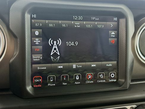 Used 2023 Jeep Gladiator Rubicon w/ LED Lighting Group image 15