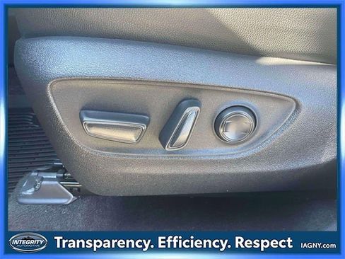 Used 2024 Toyota Grand Highlander XLE image 19