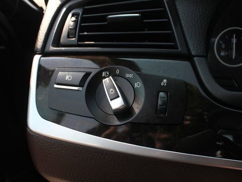 Used 2016 BMW 528i xDrive Sedan image 12