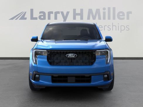 New 2025 Ford Maverick Lobo image 6