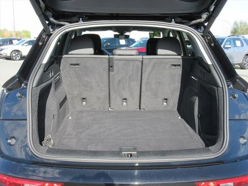 Used 2021 Audi Q5 2.0T Premium Plus w/ Premium Plus Package image 31