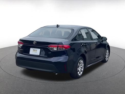 Used 2025 Toyota Corolla LE image 12