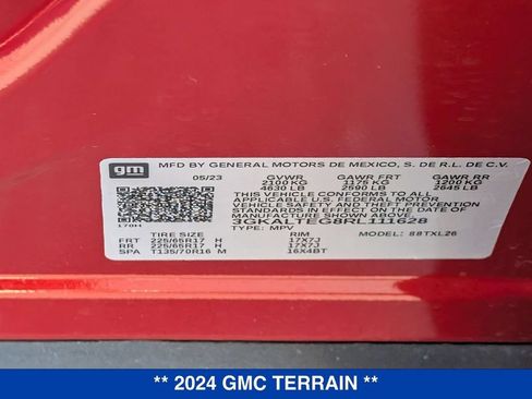 Used 2024 GMC Terrain SLE w/ Driver Convenience Package AWD/4WD image 34
