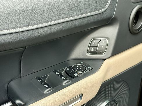 Used 2024 Ford Expedition Max Limited image 18