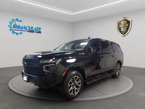 Used 2024 Chevrolet Suburban Z71 w/ Luxury Package AWD/4WD image 1