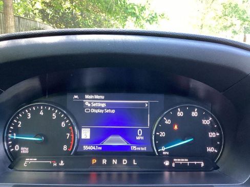 Used 2022 Ford Explorer Limited RWD image 8
